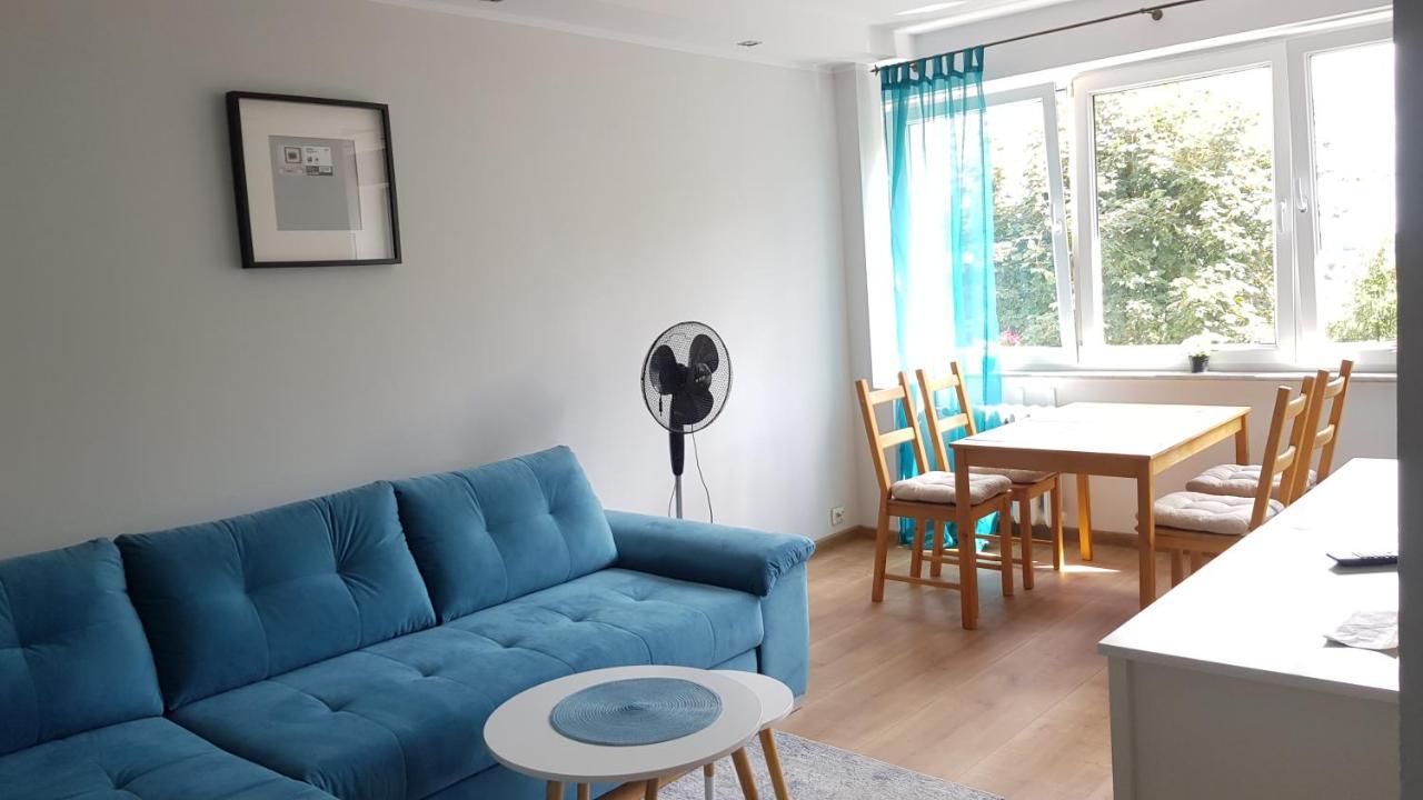 Apartament Turkusowy Apartment กาลิช ภายนอก รูปภาพ