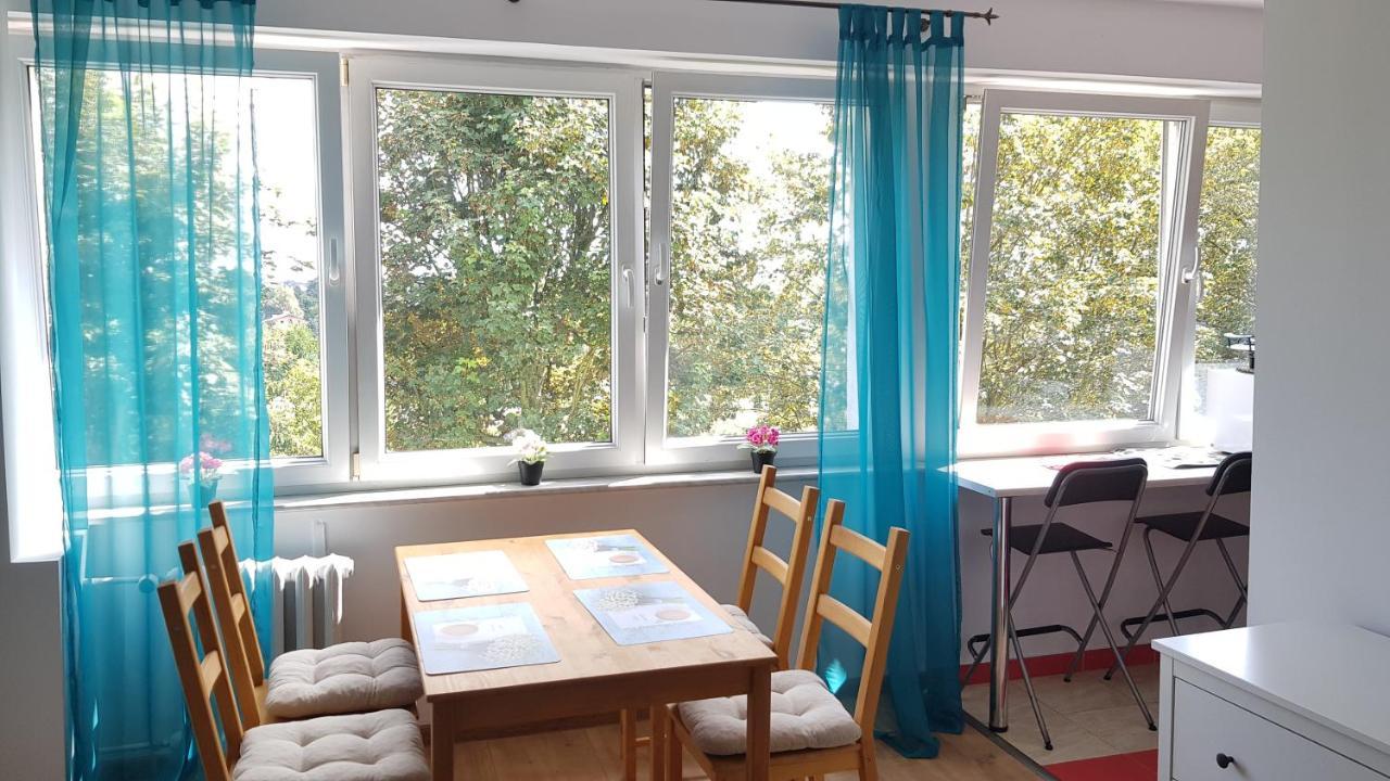 Apartament Turkusowy Apartment กาลิช ภายนอก รูปภาพ